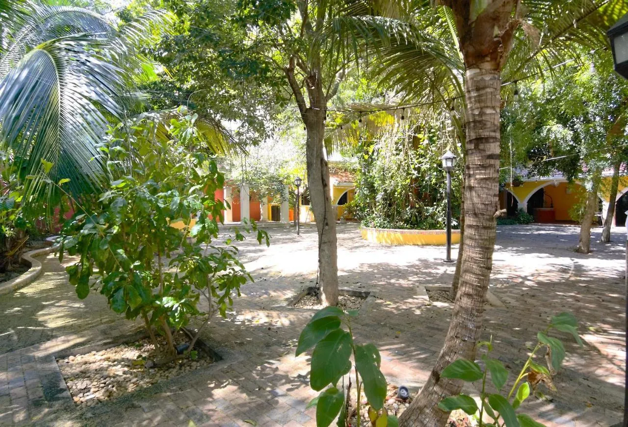 Casa De Los Abuelos - Joya Colonial Mérida 0*,